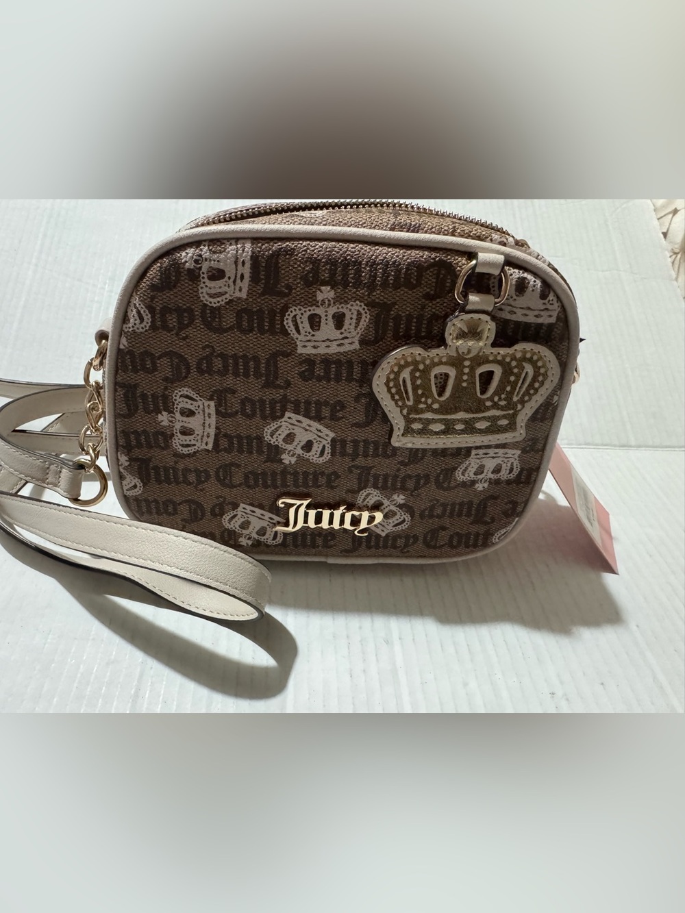 Juicy Couture freshly picked Crown crossbody purse BNWT
